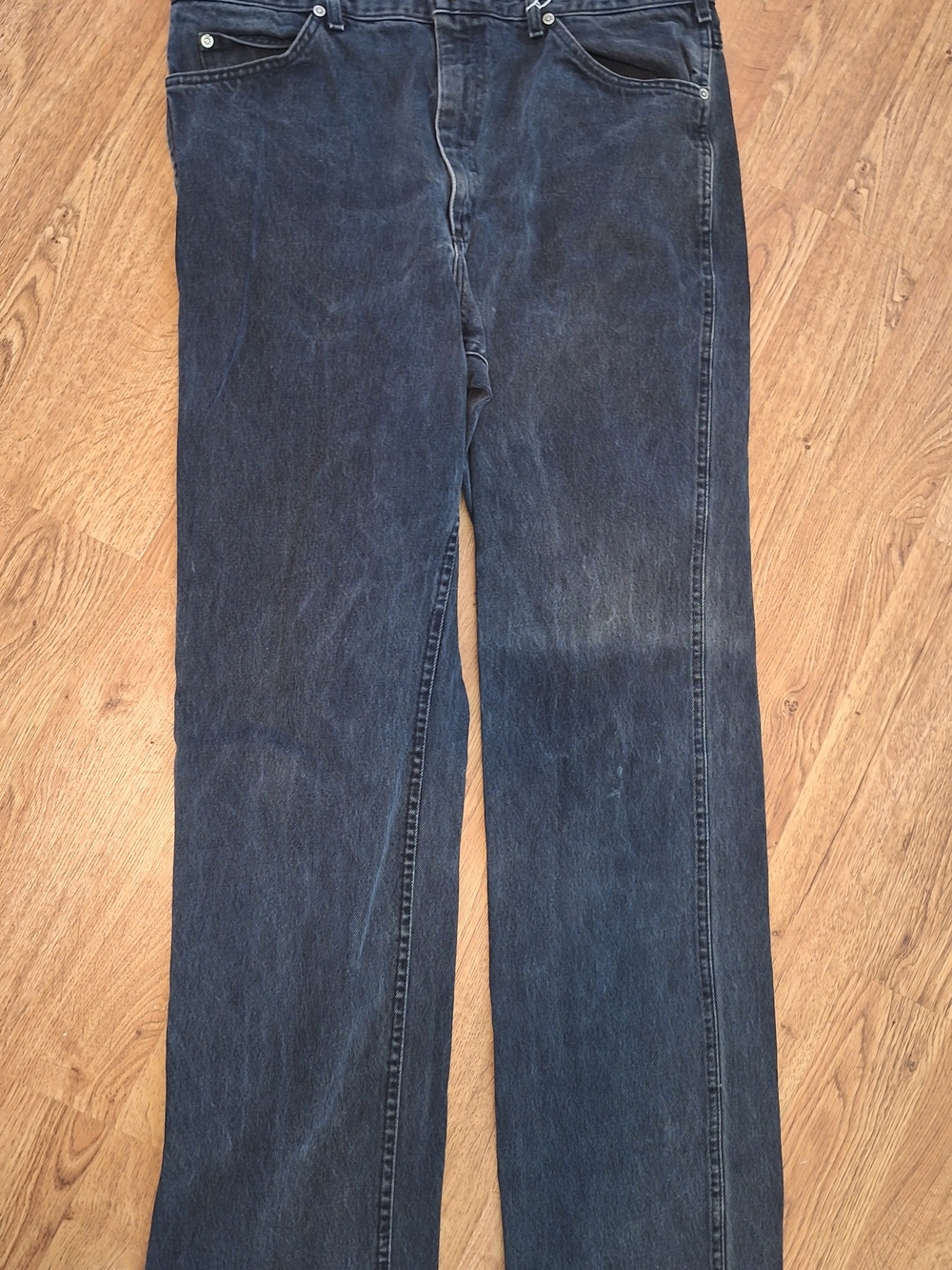 Lee Men's Blackish Blue Bootcut Jeans
